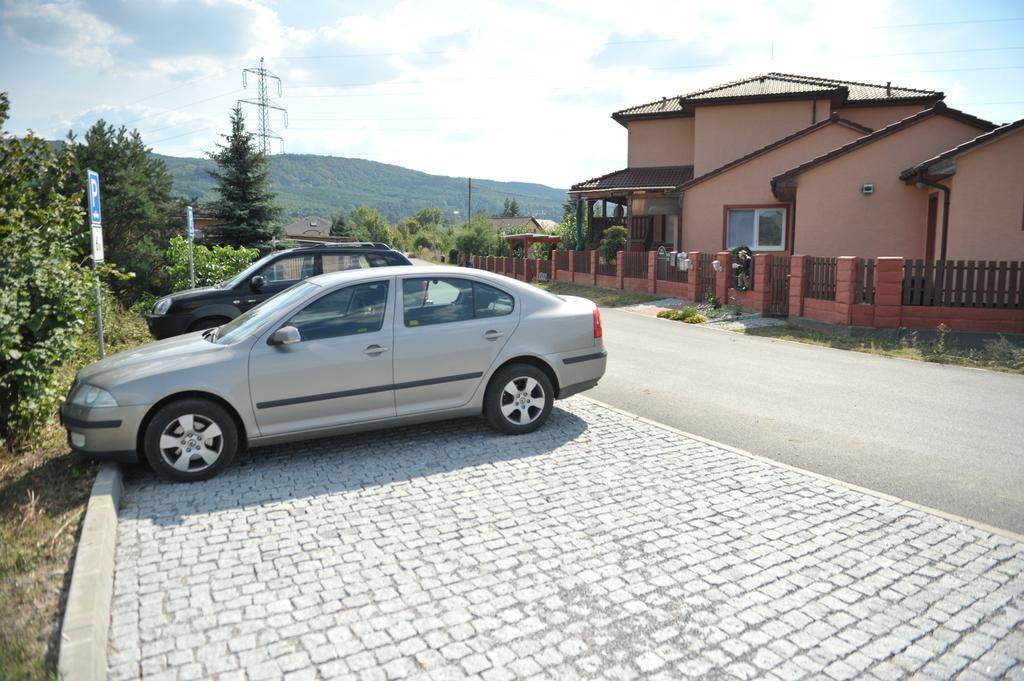 Penzion U Tulaka Dobřichovice Esterno foto