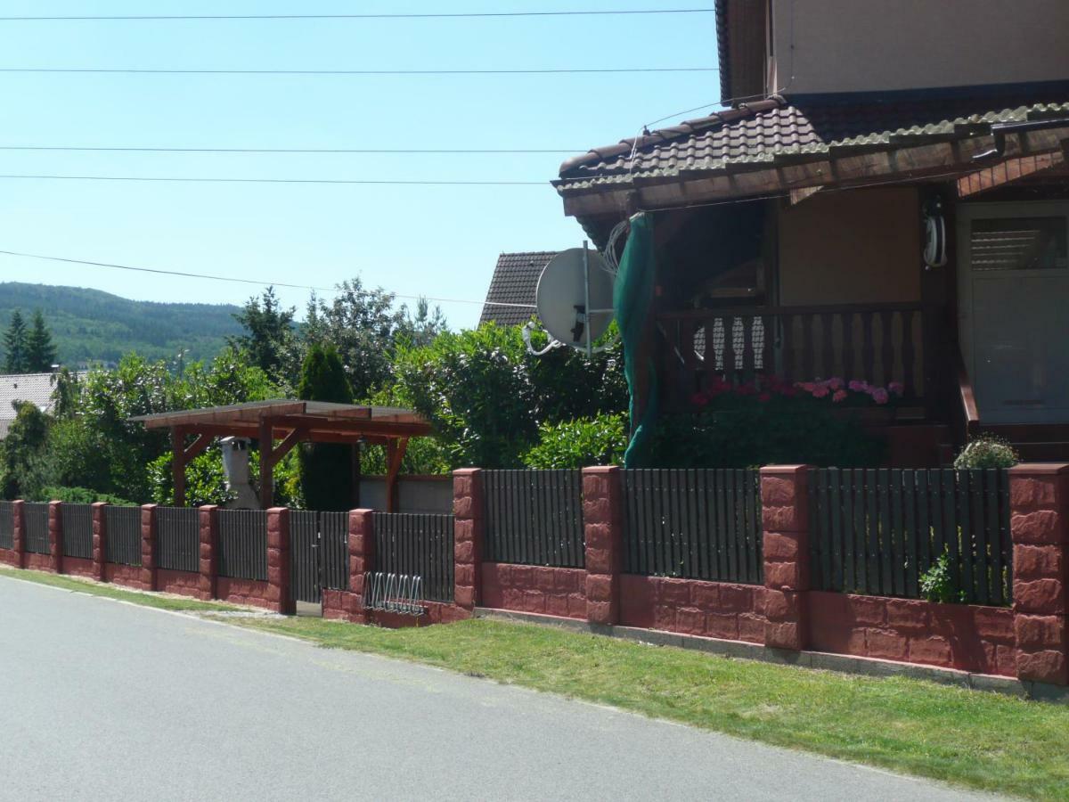 Penzion U Tulaka Dobřichovice Esterno foto